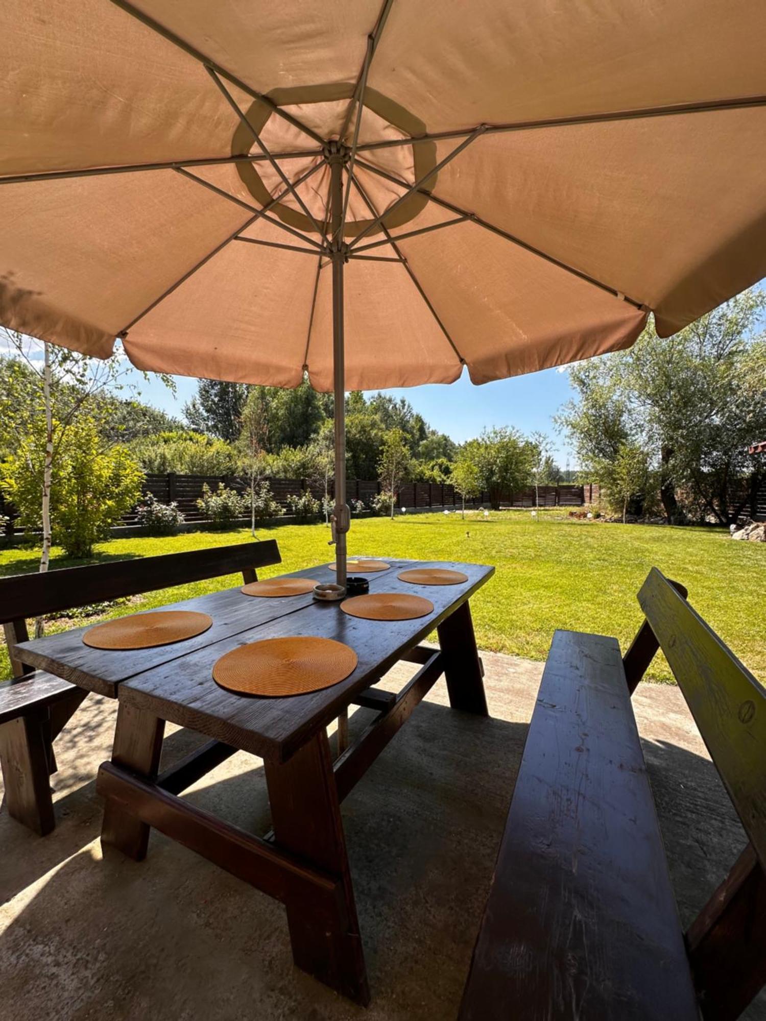 Casa Carp Calarasi Hotel Bagian luar foto